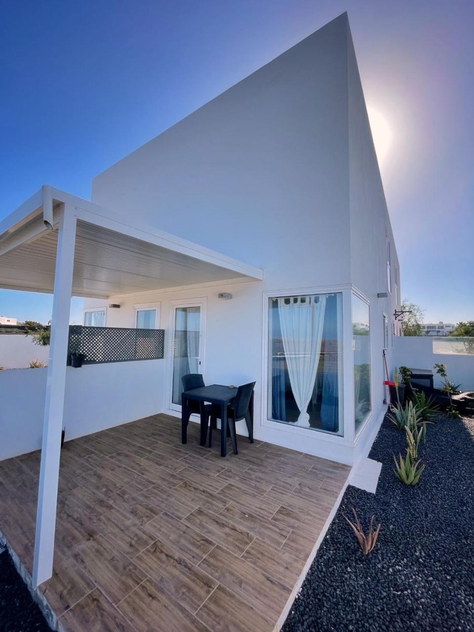 Azur Arts Lanzarote Lofts Apartment Tinajo Room photo